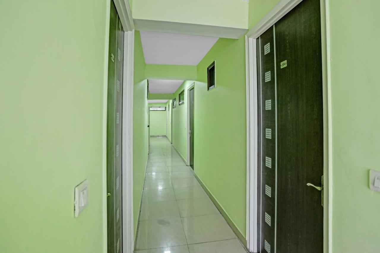 Capital O Premium Villa-2 Нью-Дели Экстерьер фото