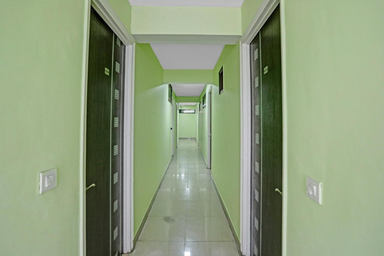 Capital O Premium Villa-2 Нью-Дели Экстерьер фото